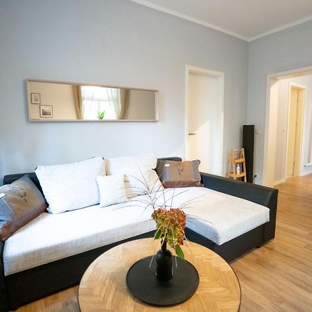 Toni Charming Apartment Im Idyllischem Villenviertel Mit Netflix Dresda Exterior foto